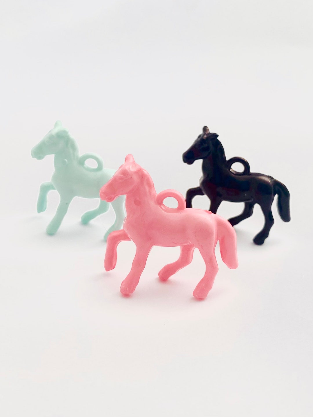 3pc Sets Horse Bubblegum Style Plastic Prize Charm Pendants Etsy