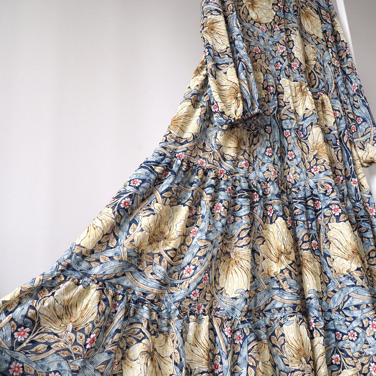 H&m william morris maxi dress 2025
