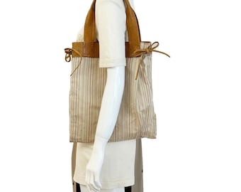 Golden Stripe Tote Bag aus Leder