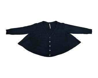 I.S. SUNAO KUWAHARA Soft Cape Strickjacke M