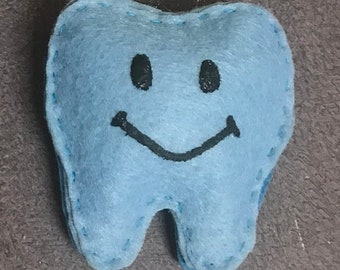 Classic Tooth Pillow