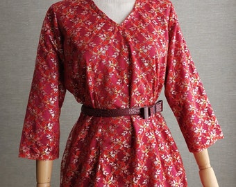 Vintage 70s handmade timeless laced floral red dress/ Large to Plussize