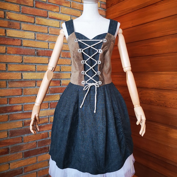 Mini robe vintage en dirndl féerique Landhaus