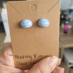 Blushing slime stud earrings