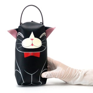Trousse à crayons chat noir souriant, trousse à maquillage, sac peint à la main, ce sac à main compact en cuir synthétique, pour les indispensables de tous les jours.