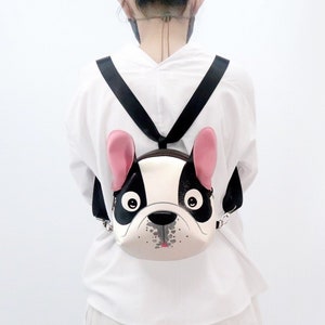 Mini sac à dos bouledogue français, sac à bandoulière pour chien, sac peint à la main, sac à dos fait main pour les amoureux des animaux.