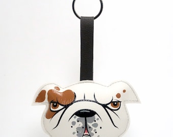 English bulldog keychain ,English bulldog bag charm,handmade keychain for animals lovers,sweet animals,cute cat and dog keychain.