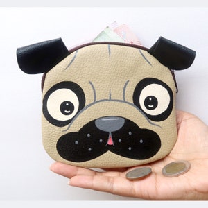 Bolsa de moedas pug, bolsa pintada à mão pequena de couro sintético, bolsa com zíper, carteira de cartão, presente pug, bolsa com retrato de animal