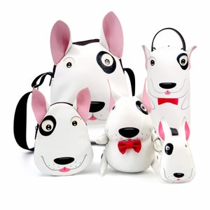 Geschenke für Bullterrier-Liebhaber-Set, niedlicher kleiner Bullterrier, 5-teiliges Set, Hundepuppe, Bleistiftbeuteltasche, Umhängetasche, Schlüsselanhänger, Geldbörse