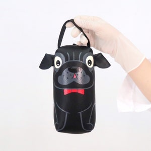 Trousse à crayons Pug noire, trousse à maquillage, sac peint à la main, ce sac à main compact en cuir synthétique, pour vos indispensables de tous les jours.