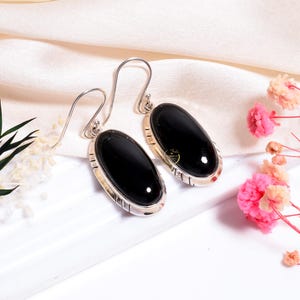 Natural Black onyx Earring, 925 Sterling Solid Silver Earring , Dangling Earring For Women&#39;s, Pear Black Onyx Earring, Birthday Gift Earring