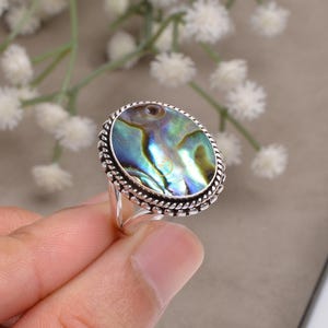 Anello in conchiglia di abalone, anello in argento sterling 925, anello in abalone, gioielli in abalone, anello con pietra preziosa, anello con promessa, anello unico fatto a mano, anello da donna