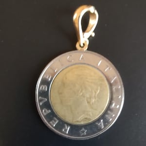 Vintage 1991 500 Lira Italian coin pendant with 14k gold bail. Marked Milor Italy