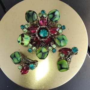 Vintage Czech filigree, glass and bead brooch and clip on earrings