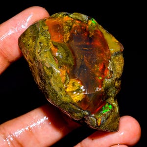 Ethiopian Welo Opal Rough: Natural Fire Crystal Gemstone, 180.5 CTS