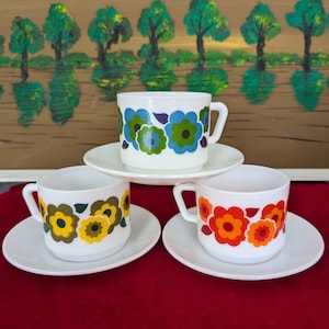 3 French Arcopal coffee cups & saucers - Lotus design