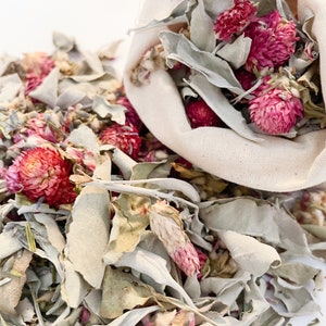 White sage  smudge blend w/ lavender and globe amaranth / smoke cleanse/ rituals/ gift/ purify/ cleanse