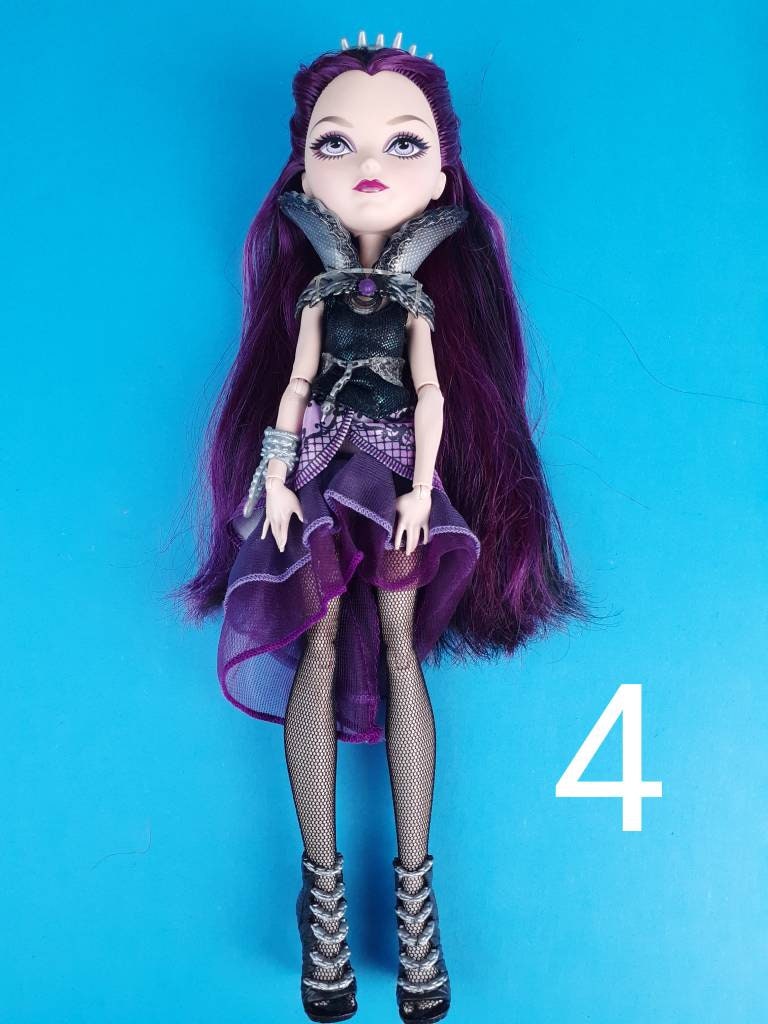 Boneca Da Ever After High Usada