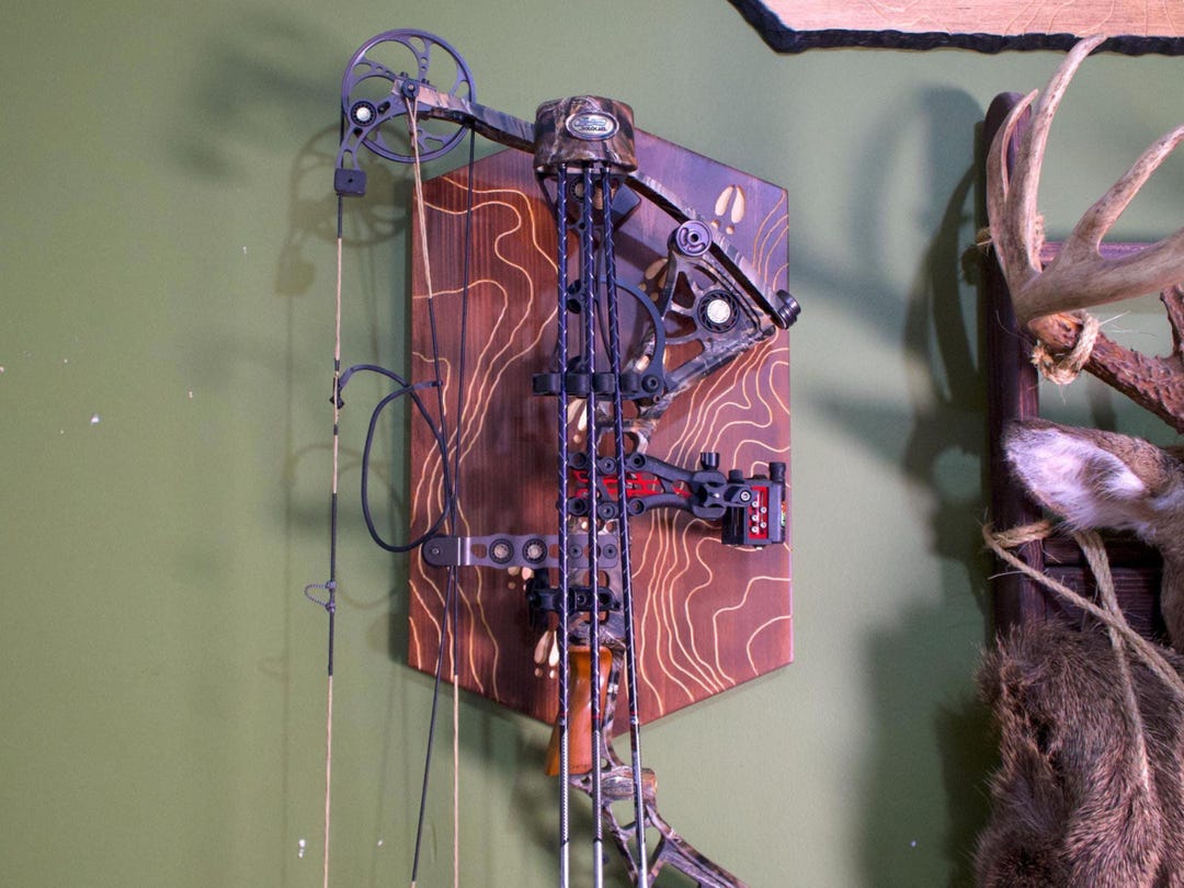 Rustic Wooden Bow Rack | Archery Wall Mount Display for Compound ...