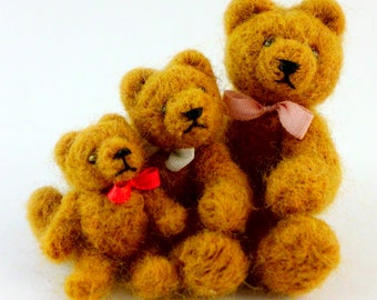 Set of 3 needlefelted teddybears