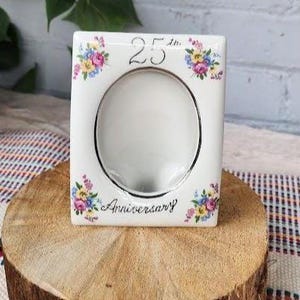 Vintage Norcrest 25-årsjubileumsfotoram | Japansk keramisk blomram | Silverjubileumsgåva | Cottagecore-dekor | Begagnat minnessak