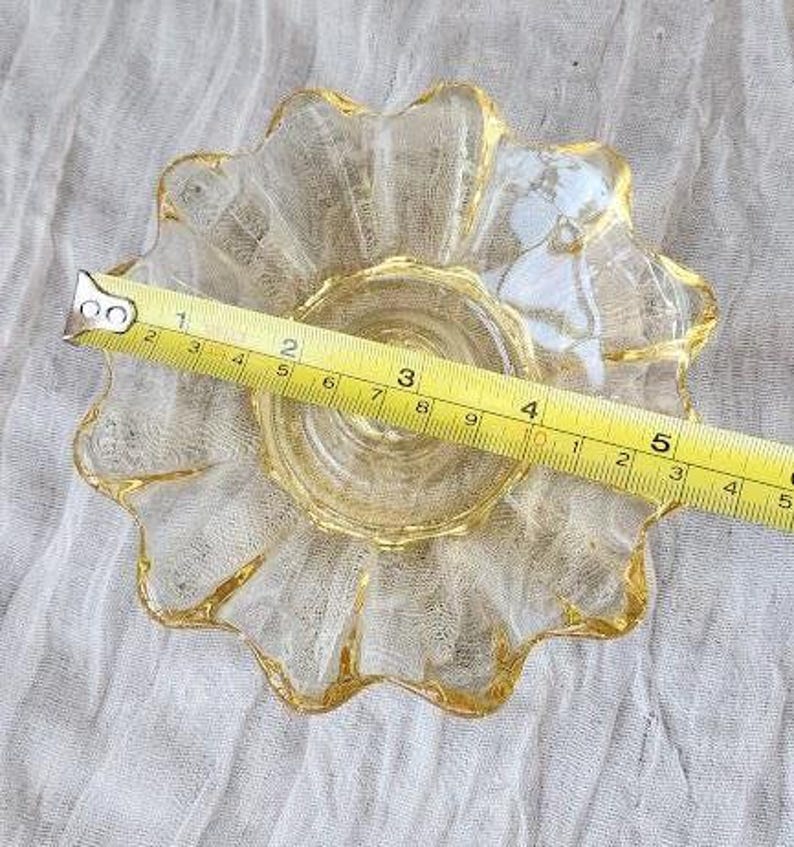 Vintage Amber Glass Candle Holders Set of 2 – Yellow Pressed Glass Taper Holders–Retro Floral Candlesticks–Wedding Table Decor–Cottagecore image 8