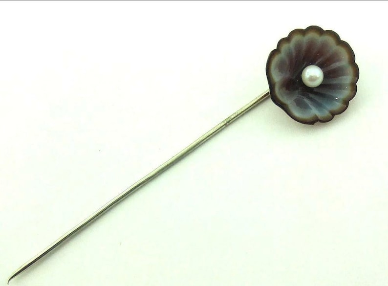 Chalcedony /& Pearl Shell Stick Pin Antique 18 CT White Gold