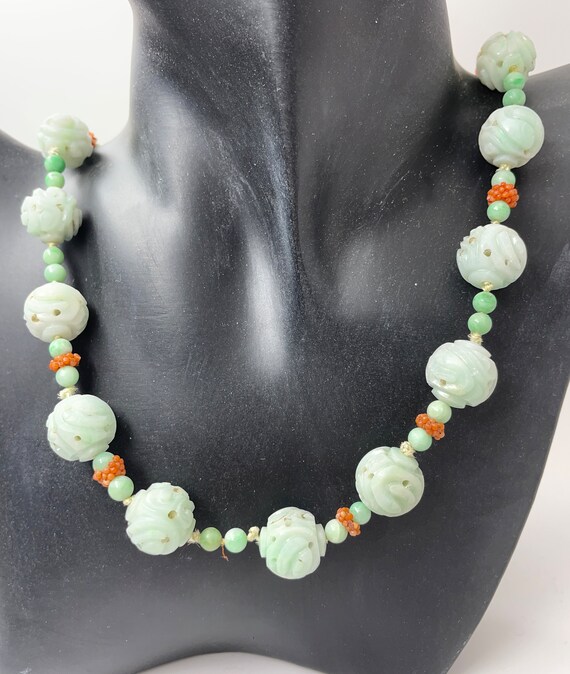 Vintage/antique Carved Jade Jadeite Bead Necklace… - image 8
