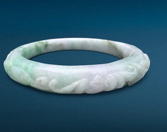 Vintage Art Deco Carved Natural Jade Bangle Circle Bracelet