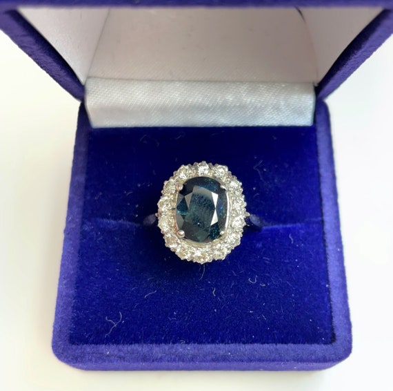 Art Deco Dark Blue Green Sapphire & Diamond 18ct … - image 9