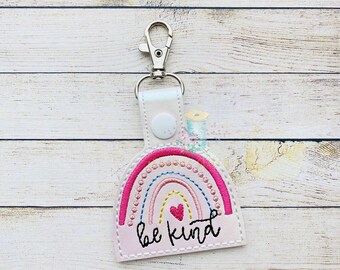 Be Kind Fob Feltie Parche Digital Bordado Diseño Archivo Parche / Proyecto ITH / ITH Keyfob