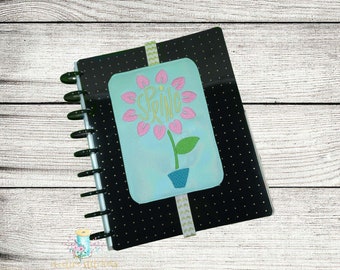Spring Flower Book Band Feltie Patch Digital Embroidery Design File Patch | ITH Project Notebook Design Files