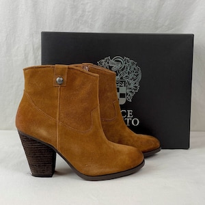 Vince Camuto Hammerton Booties / Size 7.5 / Toast Aged Suede / Ankle Boots