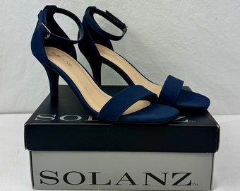 New in Box Navy Open Toe Sandals / Solanz "Hallie" / Size 7.5
