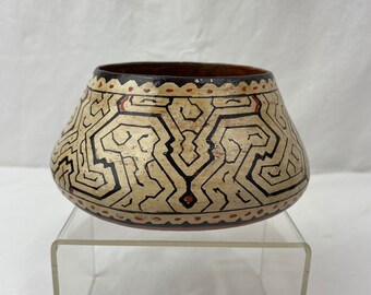 Vintage Shipibo-Conibo Polychrome Tapered Bowl / Peruvian Pottery / Painted Pottery