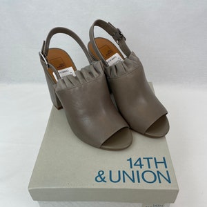 New In Box 14th & Union Leather Sandal / Charla Style / Block Heel / Size 7
