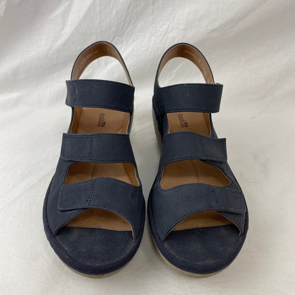 Clarks Reedly Juno Wedge Sandal / Navy Color / Size 7 US / Comfort Shoe