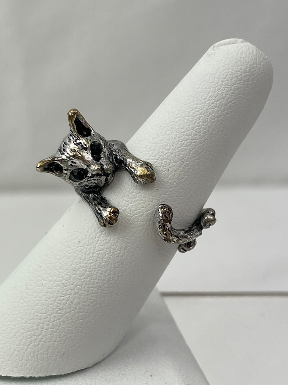 Cat Wrap Ring / Novelty Jewelry / Silver-Tone Cat 