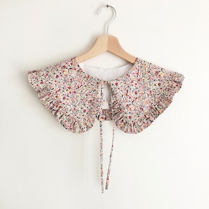 Vintage Floral Print Cotton Removable Collar, Frill collar, Detachable Frill collar, Layering Collar, Oversized Collar