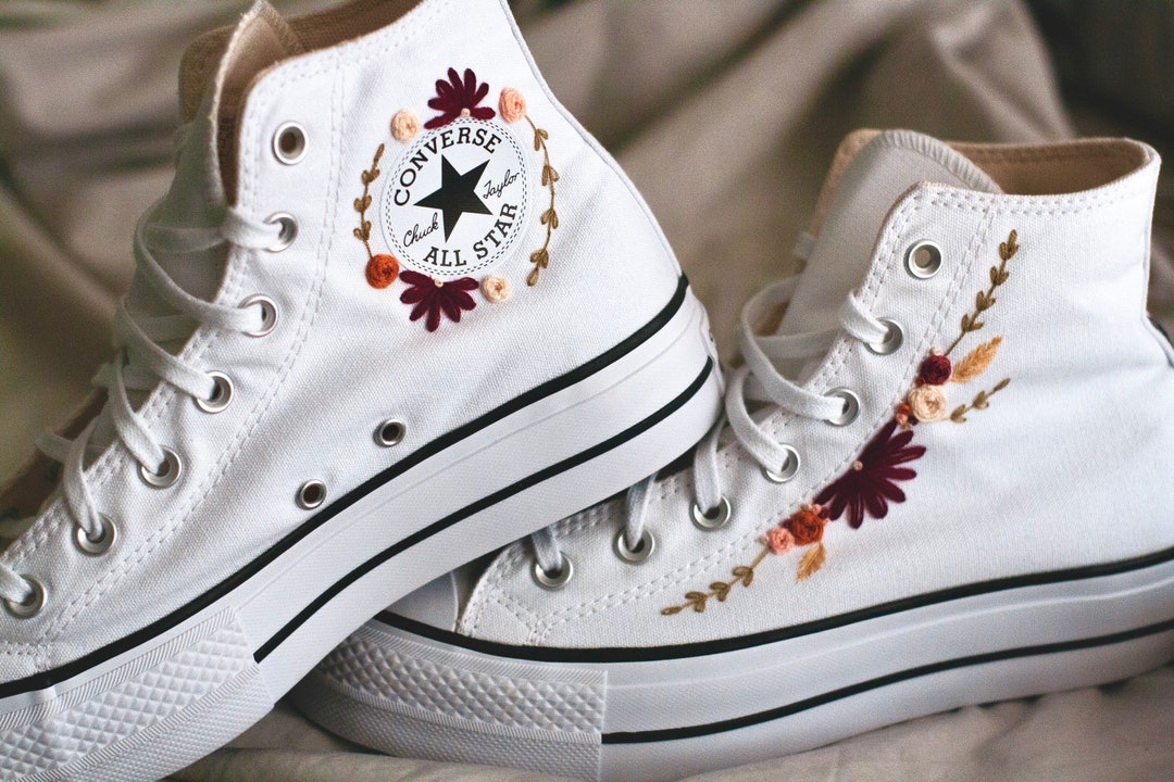 Converse doradas con ca?a hotsell
