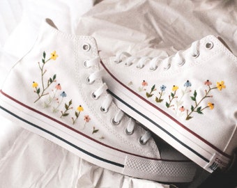 Hand Embroidered Shoes With Lovely Hungarian Kalocsa Flowers