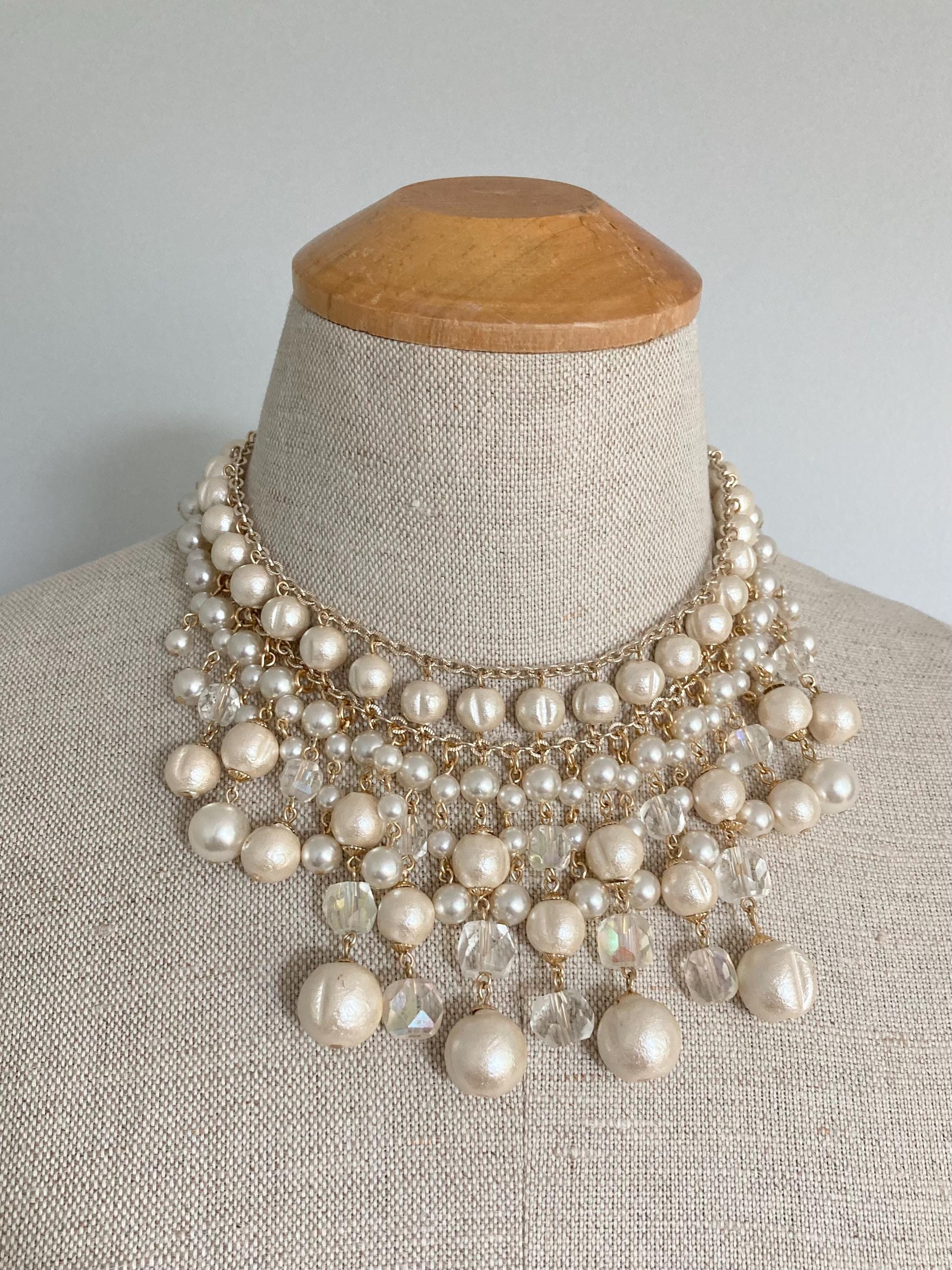 Collier Court Vintage Années 1970 - Perles Rondes Et Olives En Résine Rose Saumoné - Longueur 48,5 Cm - Occasion