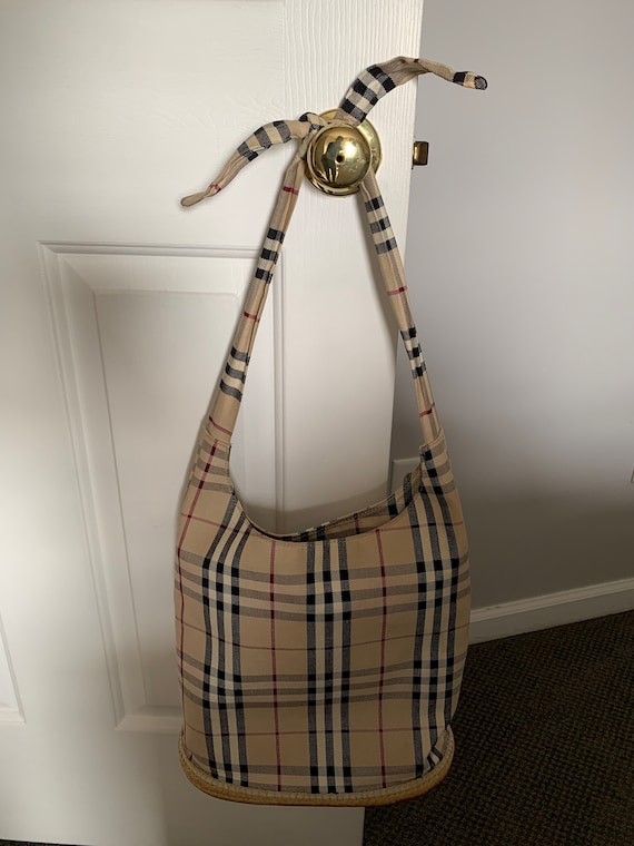 Auth Burberry Bucket Bag