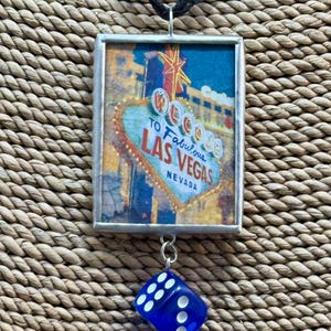 Las Vegas Greetings Gelöteter Anhänger, Las Vegas Anhänger, Reise, Lötanhänger, Geschenk für sie, Reversible Anhänger, Anhänger, Halskette
