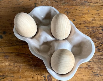 Glossy Transparent Glazed Ceramic Egg Tray Holder