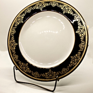 English Coalport China Dinner Plate