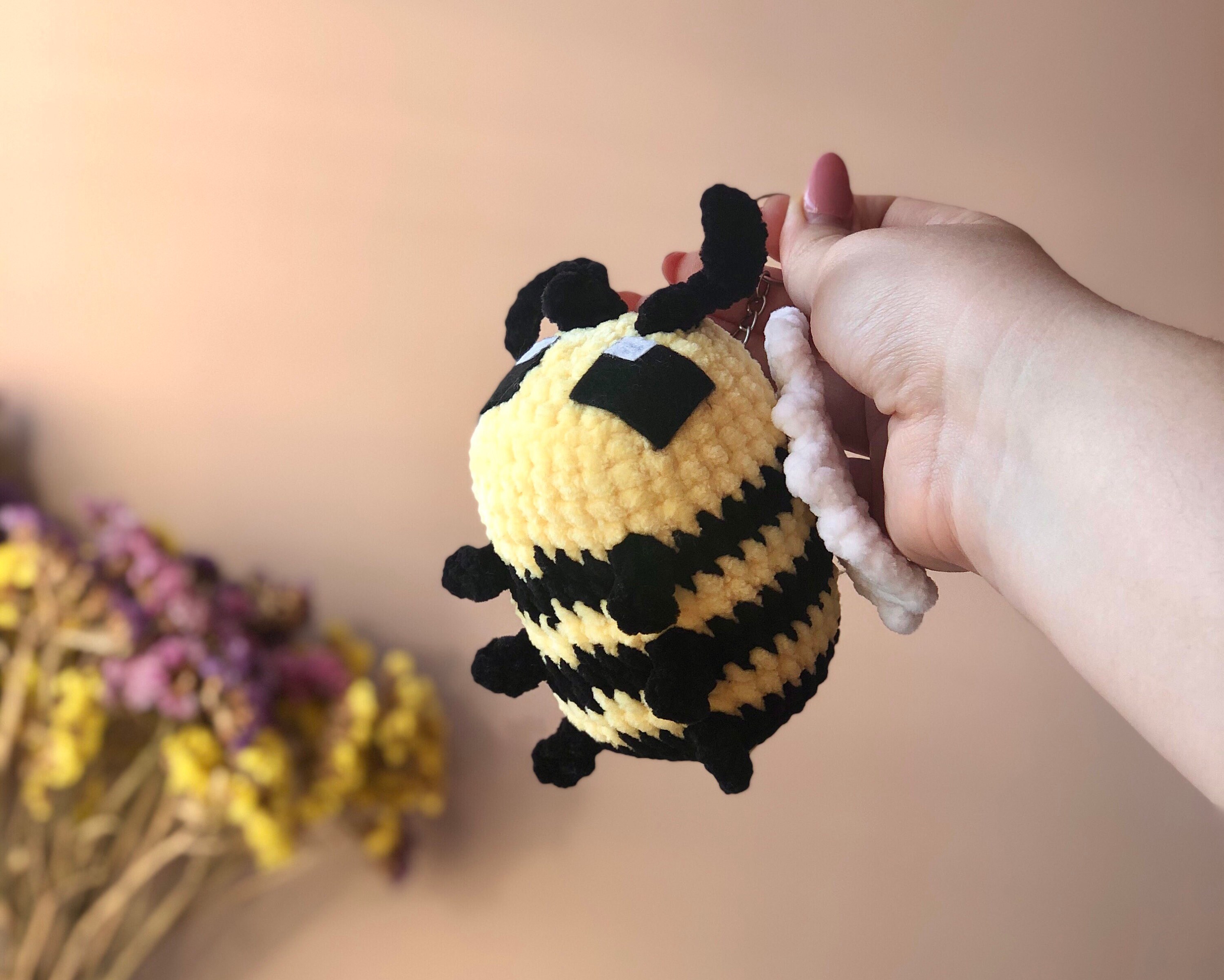 Minecraft bee plush keychain crochet bee | Etsy