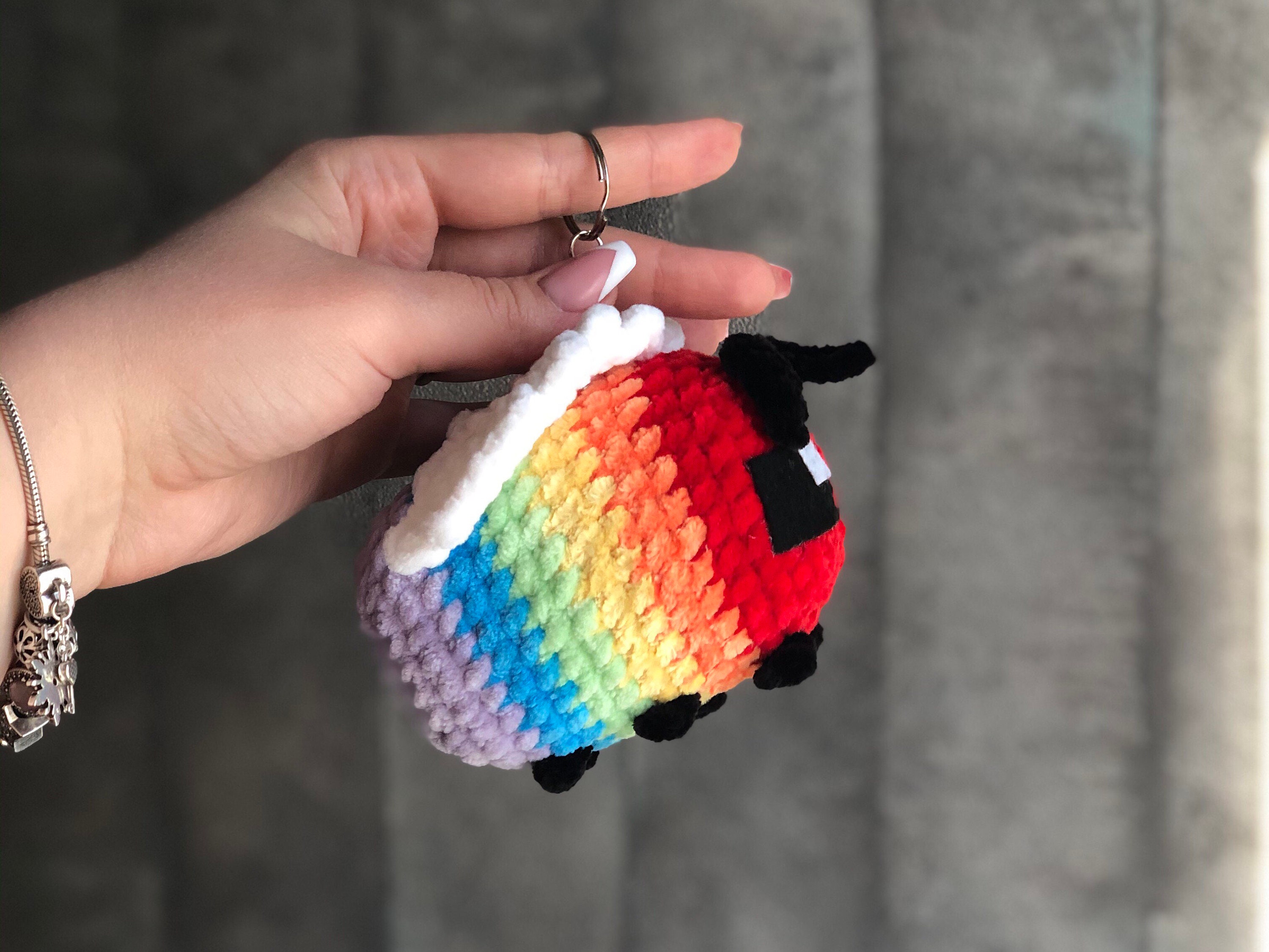 Rainbow Bee Plush CROCHET PATTERN - Etsy