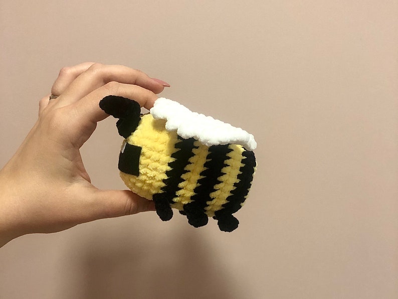 Bumble Bee Plush CROCHET PATTERN - Etsy Canada