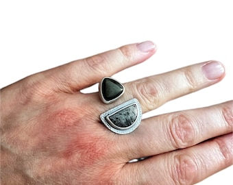 Open concept fossilized coral and obsidian ring in sterling, US size 6